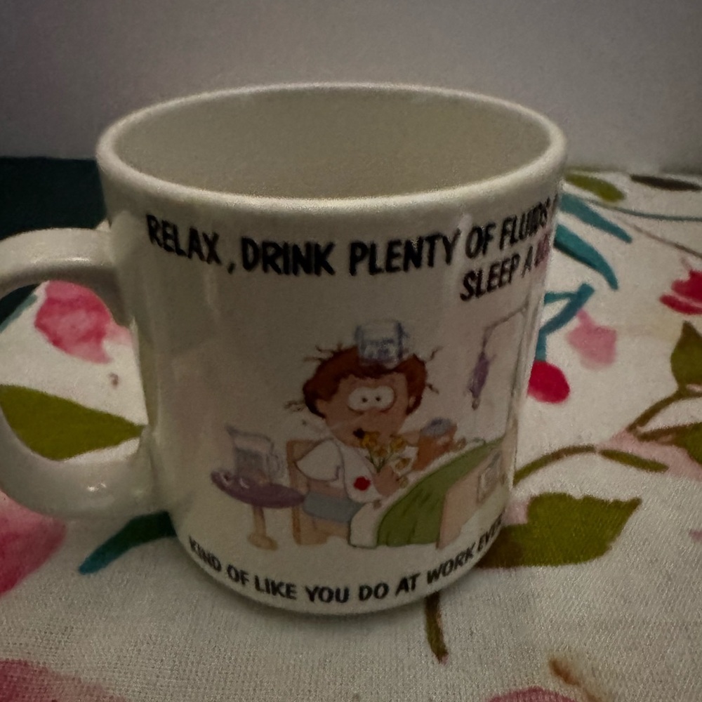 Vintage Russ Relax Drink Coffee Mug Cappuccino Espresso Hot Cocoa Cup 10 Oz